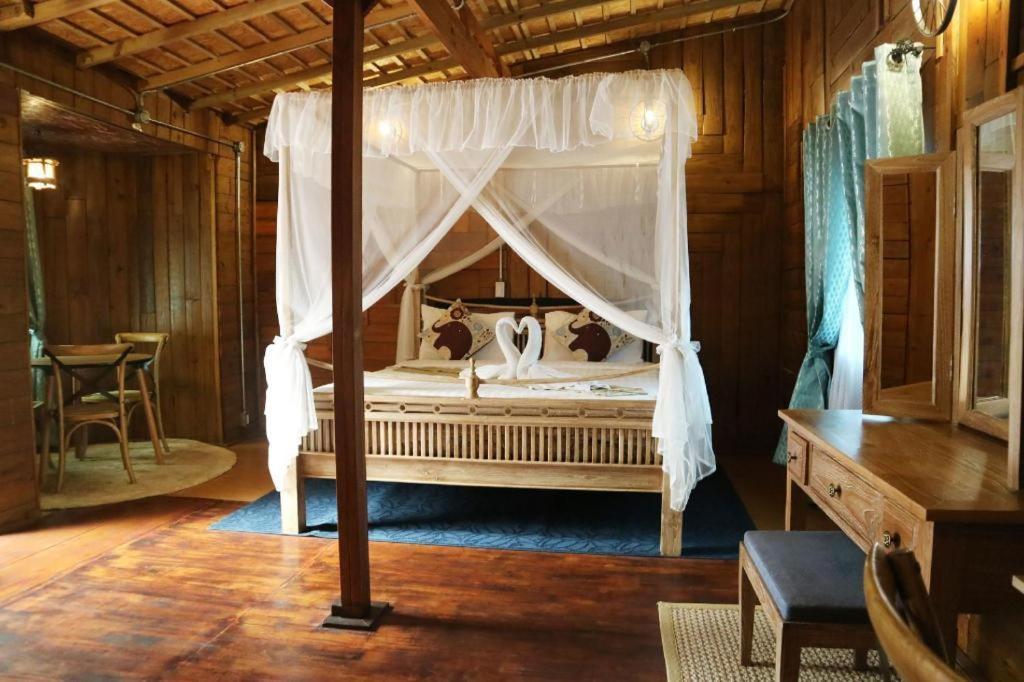 Loghome Boutique Chiang Mai Exterior photo